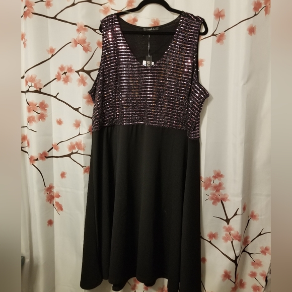 Sloan & Sadie Women's Sequin Top Dress - Picture 5 of 6